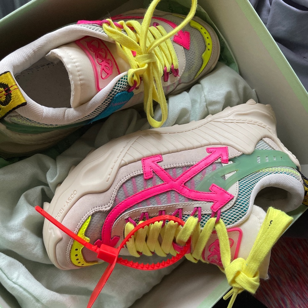Odsy Cream Fuchsia Off White
